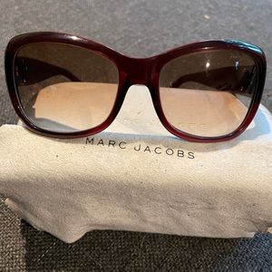 Vintage Marc Jacob’s sunglasses with box & cloth